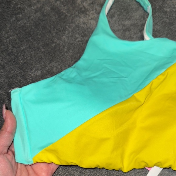 Victorias Secret-Colorblock Halter Bikini Top size Medium - Picture 3 of 10